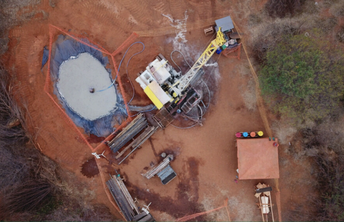 Lithium Ionic amplia recursos de lítio em MG